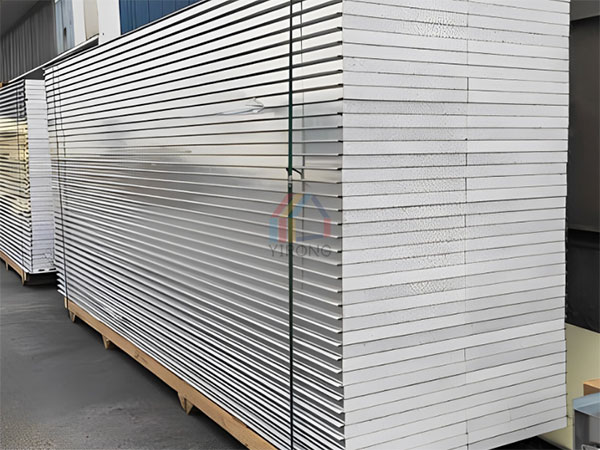 metal sandwich panel roof