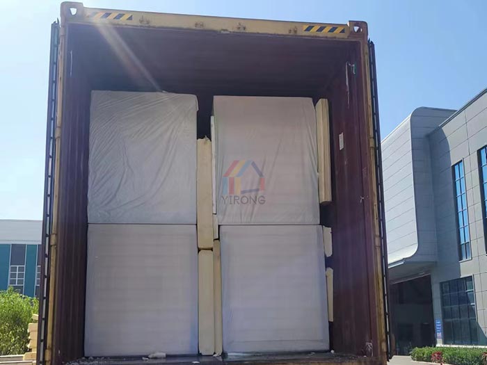 Canadian cold storage with puf wall panel shipped