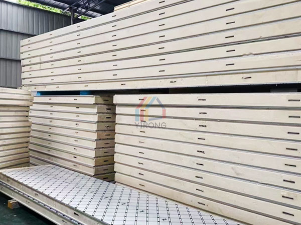 Selection of PU sandwich panel thickness in cold storage construction