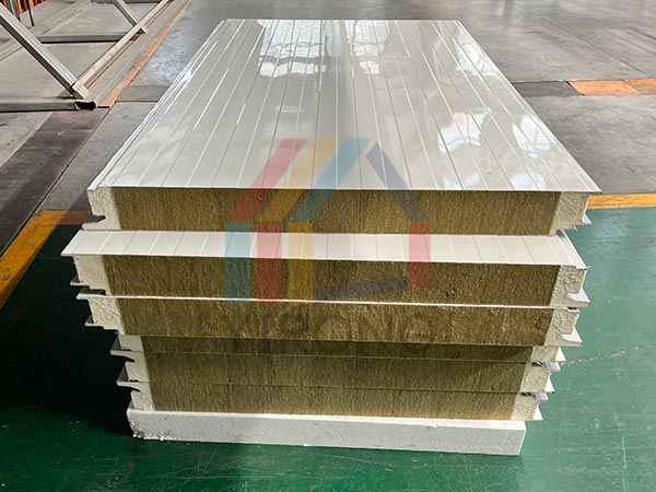 How to choose polyurethane edge-sealed rock wool sandwich panel?