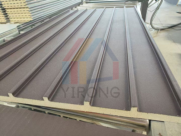 PIR sandwich panel